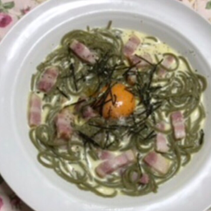 茶蕎麦で豆乳カルボナーラ